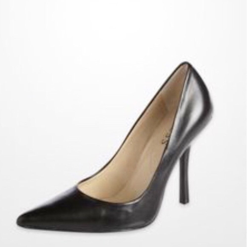 GUESS stilettos